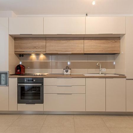 Cosy Place Apartment Брашов Екстериор снимка