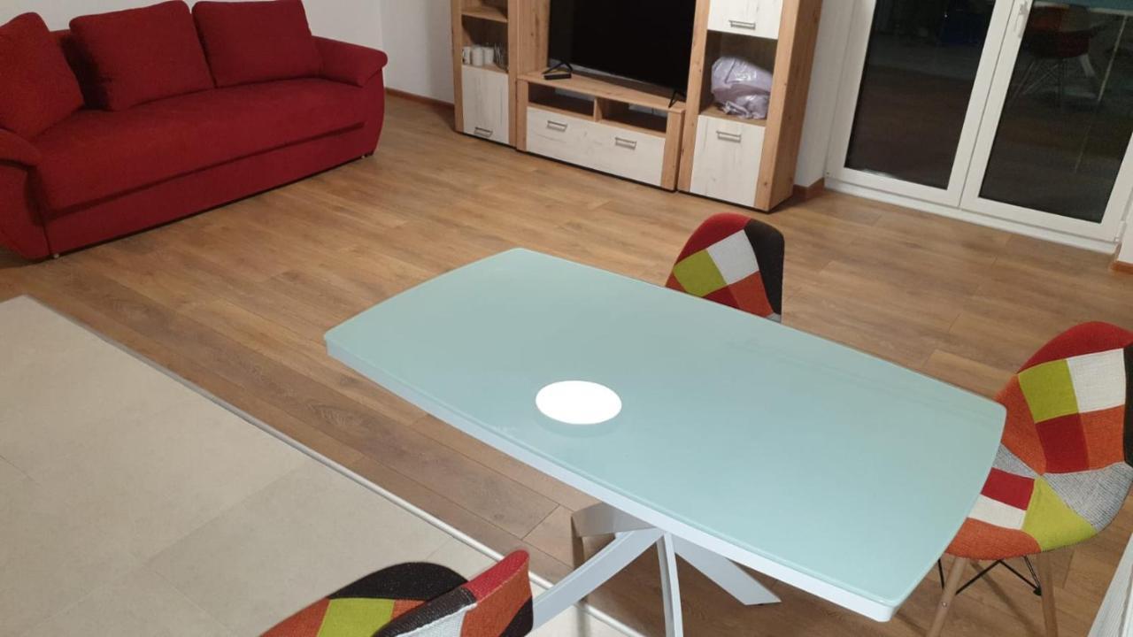 Cosy Place Apartment Брашов Екстериор снимка