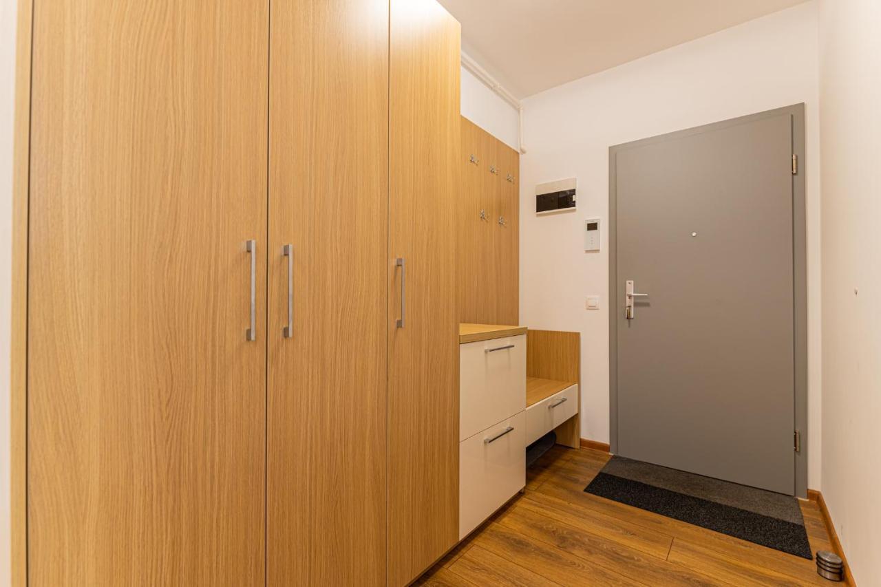 Cosy Place Apartment Брашов Екстериор снимка