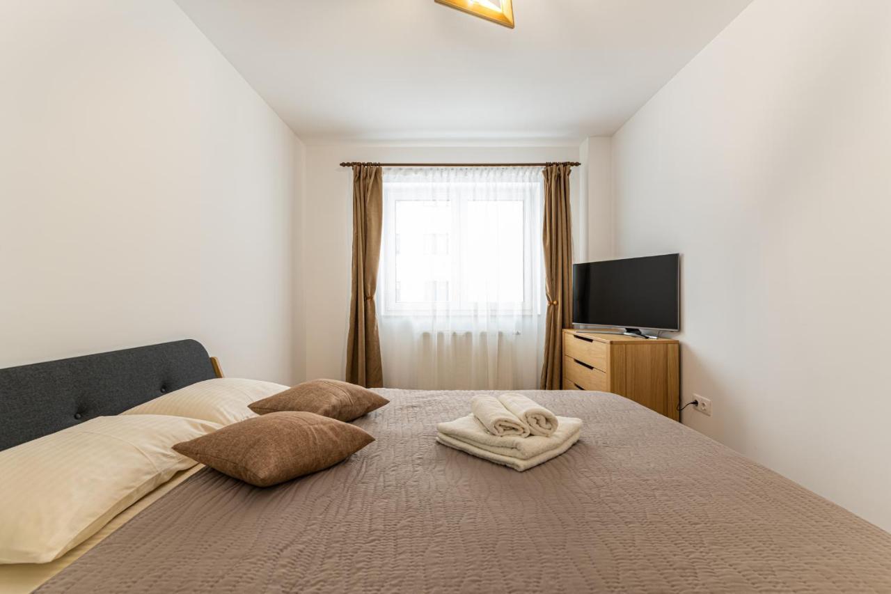 Cosy Place Apartment Брашов Екстериор снимка